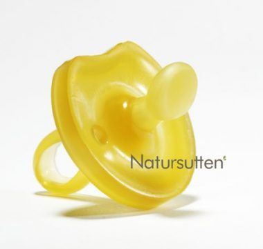 Natursutten Sommerfugl Anatomisk M 6-12 mdr.